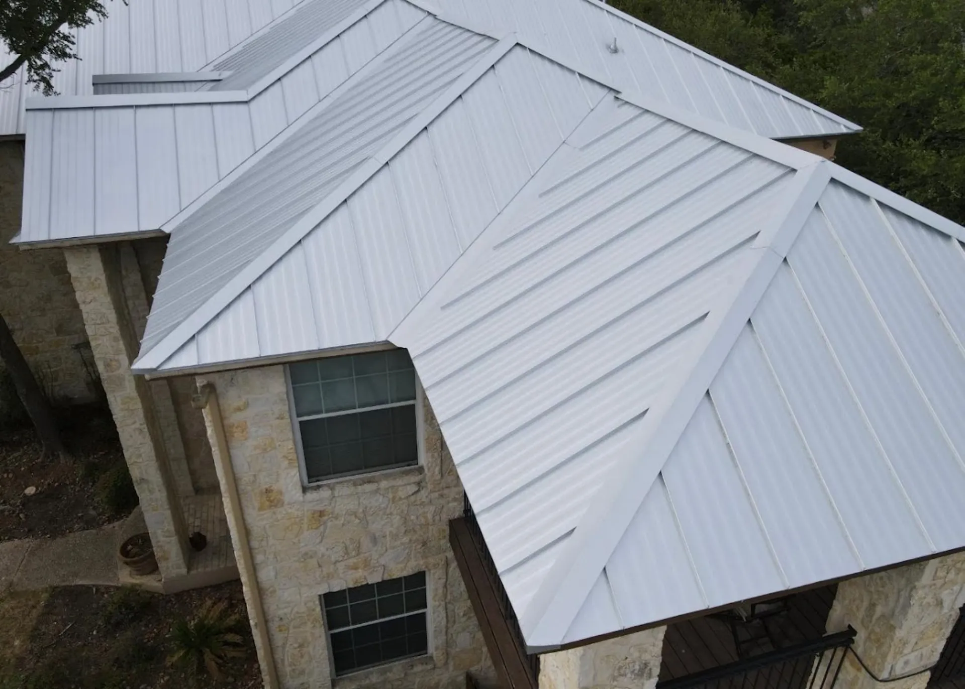 Metal Roofing services in Waupun, WI